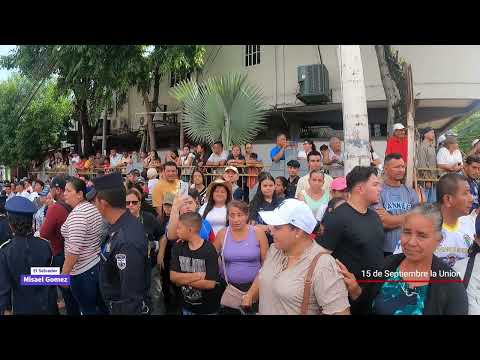Gran desfile en La Unión de 15 de septiembre increíble