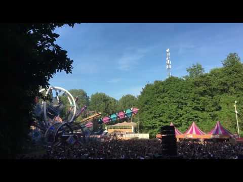 Bakermat - Girls Love DJs - Gaasperpark Amsterdam Open Air Day 2 Sunday 4 June 2017