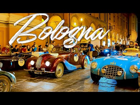 A UNIQUE NIGHT IN BOLOGNA. Italy - 4k Walking Tour around the City - Travel Guide.  #Italy