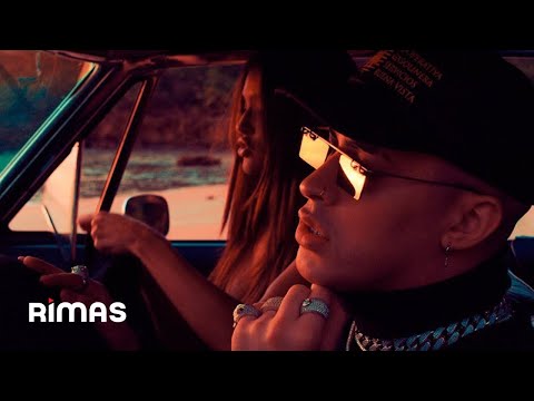 Bad Bunny - Amorfoda | Video Oficial