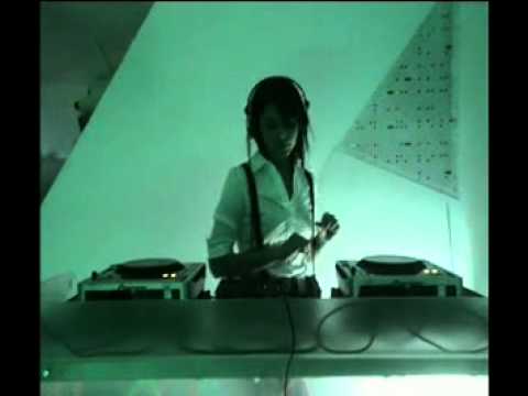 Lola Palmer @ RTS.FM - 19.02.2011