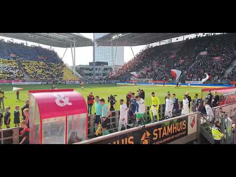 FC Utrecht - PSV opkomst spelers (13-03-2022)