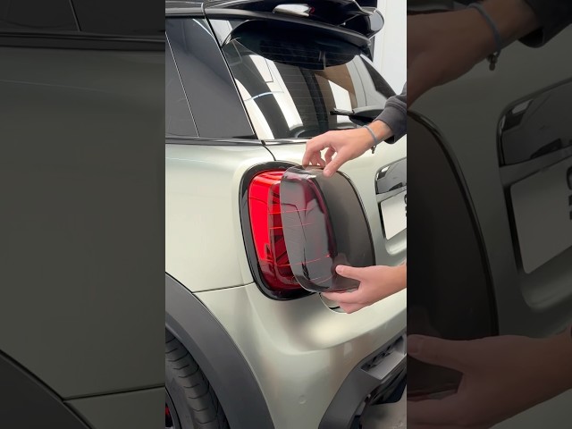 Vídeo relacionado con Mini F60 Posavasos para Coche, 3 Piezas Antideslizante Portavasos Incrustado en Adornos Posavasos para Mini Cooper Countryman F60(Union Jack Gris)