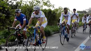 preview picture of video 'Ciclismo de São José dos Campos durante treino na Serra de Campos'