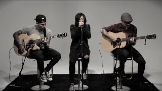 Hot Sessions: Sleeping With Sirens &quot;The Strays&quot;