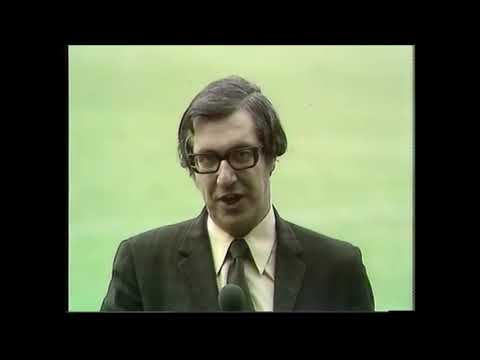 Norwich City v Everton 12-08-1972