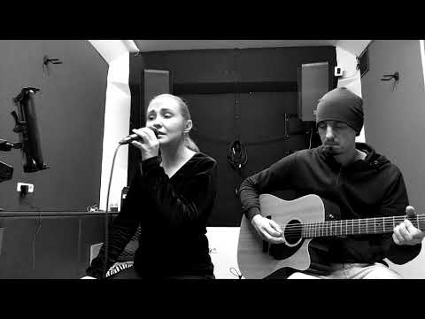 Diamonds (Rihanna cover by Voicenox)