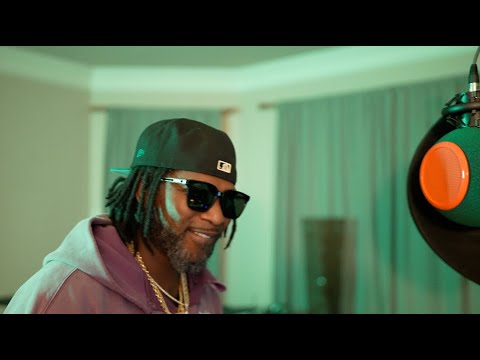 TUCKA - TURN ME LOOSE