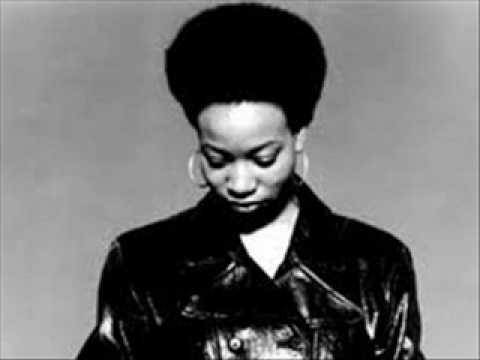 Bahamadia - total wreck