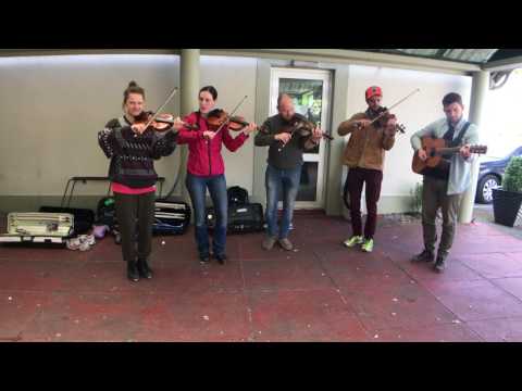 Fergal Scahill's fiddle tune a day 2017 - Day 136 - "Beare Island" Reel