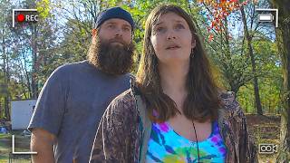 Download lagu Evil Couple Realizes Cops Found Their Torture Bedroom mp3