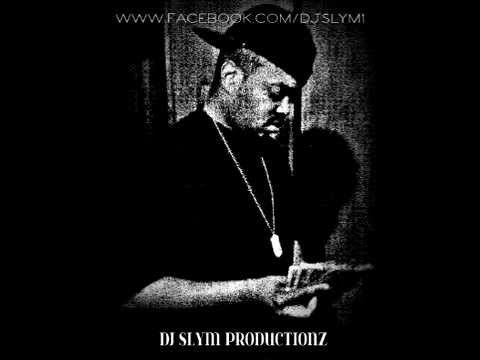 DJ Slym Makin A Track At Str8 Out Da Kitchen Studio