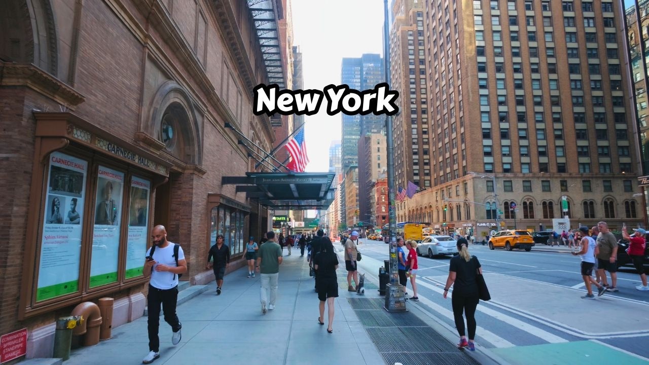 What Manhattan Streets Look Like On A Saturday NYC 4k Video