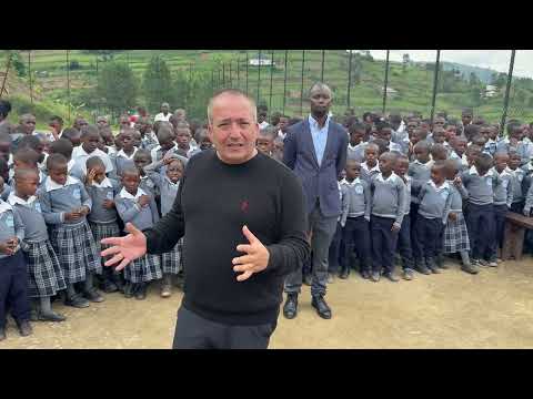 Hope Mission School I Uganda, Africa I A chance at education I Support a child in school