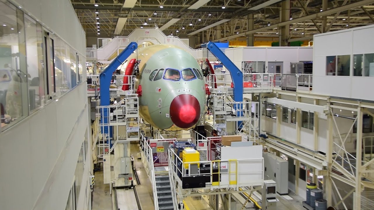 Dans les coulisses de l'usine d'assemblage d'Airbus à Toulouse