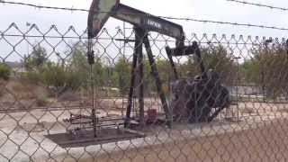 preview picture of video 'Pumpjacks at the park - Brea Wildcatters' Park'