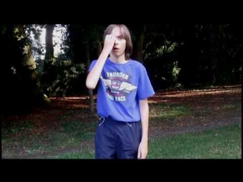 SuperXavXav - "Conneries en folie"  (le clip)