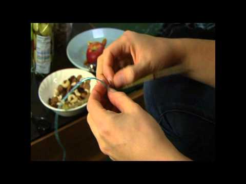 How to: make an eco bird feeder