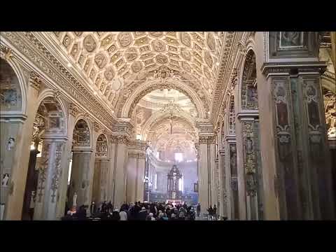 IL SIGNORE E' LA MIA SALVEZZA, canto presso Basilica San Vittore al corpo Milano | Video di LF - YT