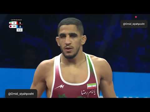 کشتی رحمان عموزاد در فینال مقابل کیوکا مدال طلا برد رحمان عموزاد