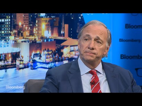 Ray Dalio Sees 25% Chance of Recession Through 2020