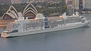 cruise ship MV Silver nova arriving to Sydney