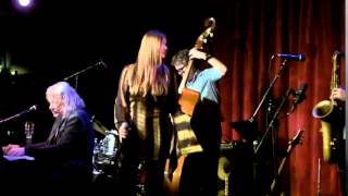 PRECISO APRENDER A SER SÓ "IF I WENT AWAY"