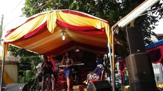 Download lagu RAYOLA Kutabumi - Bariangnyo Luko [Live] mp3
