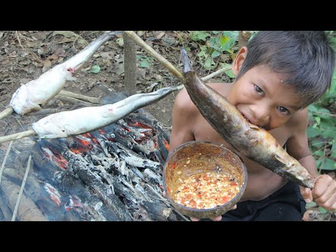Primitive Technology - Eating delicious - Awesome cooking frogs recipe