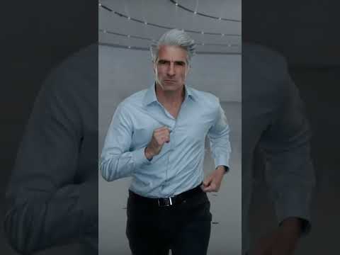 Craig Federighi running like a legend at WWDC22 #shorts