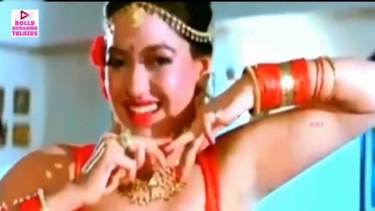 Walla Walla Sare Gaon Me Mach Gaya Halla Lyrics | Pardesi | Anuradha Paudwal | Anand Milind