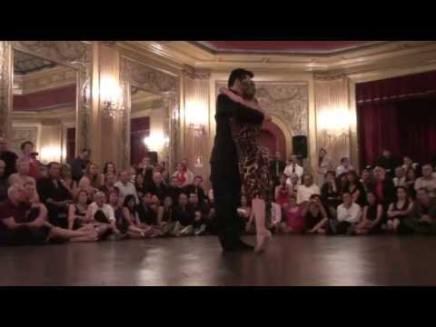 Javier Rodríguez y Noelia Barsi- "Que falta que me hacés"