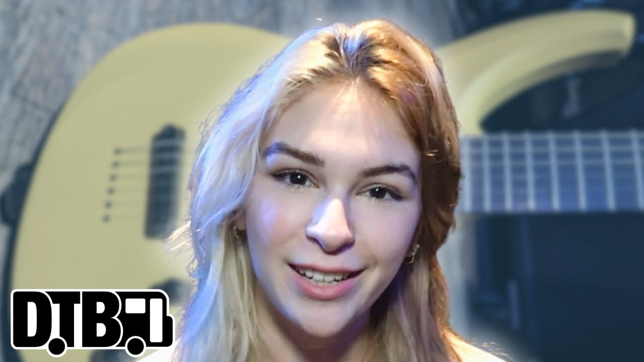 The Warning's Daniela Villarreal Vélez - GEAR MASTERS Ep. 471