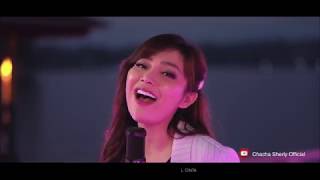 Download lagu Mengintai Dari Tirai Kamar (Buih Jadi Permadani) COVER DANGDUT KOPLO - Chacha Sherly mp3