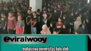 Download lagu Lagu Gugur bunga - oleh mahasiswa universitas halu untuk 2 teman mereka yang meninggal saat demo mp3