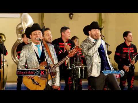 Colmillo Norteño Ft. Omar Ruiz Ft. Banda Explosiva De Maza - Me Deje Venir Del Rancho (En Vivo 2017)