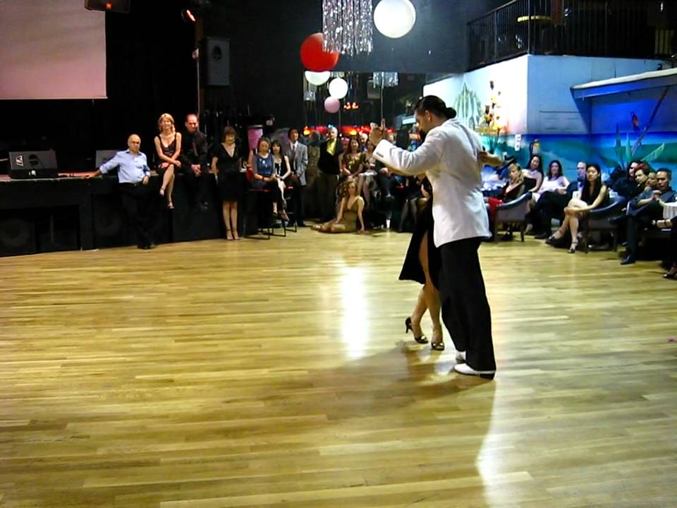 Lucas Di Giorgio y Mayumi Fujio at Cocomo 04-18-2010, 1 of 2