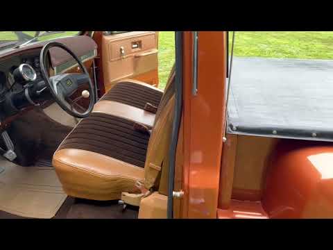 1980 Chevrolet C10 Custom Deluxe Stepside