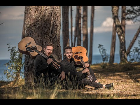 Piekūns skrien debesīs - Kristens Kupcš & Miks Akots