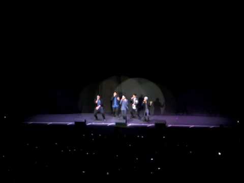 4.5.17 The Filharmonic - Chains (cover) LIVE at Fifth Harmony's #727tourManila