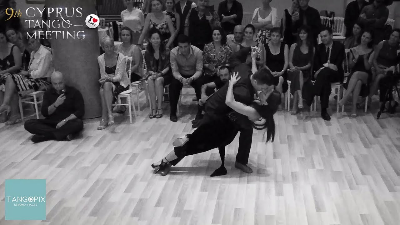 Vaggelis Hatzopoulos & Marianna Koutandou dance Mercedes Sosa - Caserón de Tejas