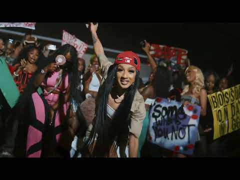 DSTNI ft. Dess Dior- I Hate Home (Official Video)