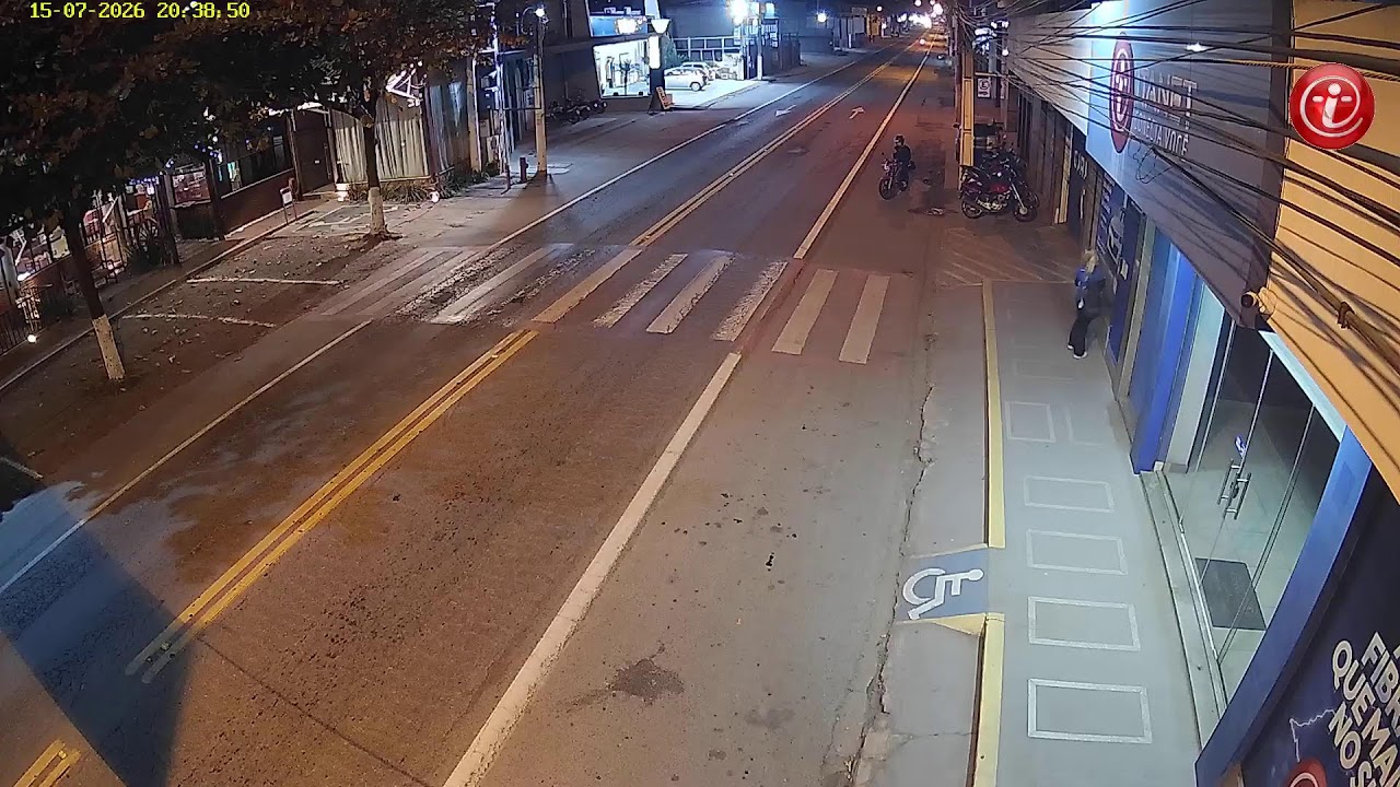 Live webcam view of BR-356 Avenue Traffic