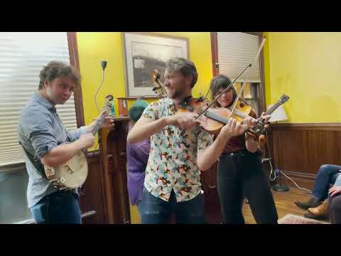 TUNE HASH - The Scolding Wife