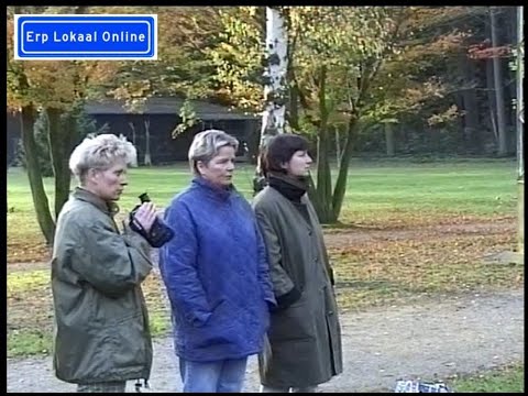 Voetbal RKVVErp B1 op stage bij PSV Terug in de Tijd