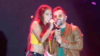AMANTES - Greeicy ft. Mike Bahía (En Vivo) Lima - Perú 18.02.18