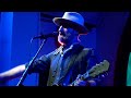 Seth Walker "2 Feet Left to the Ceiling"