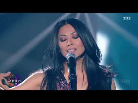 Anggun performing Caruso with Luciano Pavarotti on Duos Mystères TF1