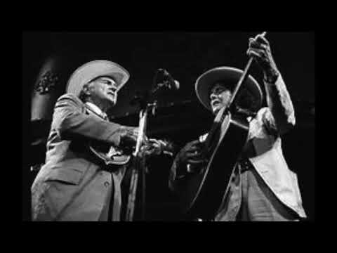 Midnight On The Stormy Deep - Bill Monroe & The Blue Grass Boys LIVE - 1978 w/ guest, Peter Rowan