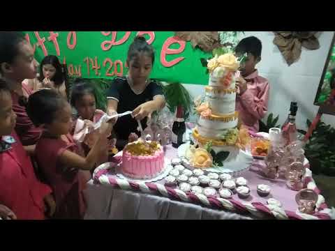 Money Cake 🎂 happy birthday Mary rose 🎈🌹🎂